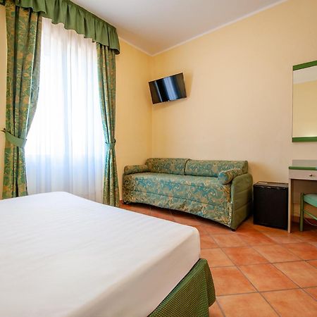 Best Western Hotel La Conchiglia Палінуро Екстер'єр фото