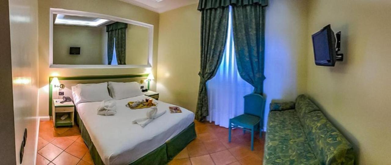 Best Western Hotel La Conchiglia Палінуро Екстер'єр фото